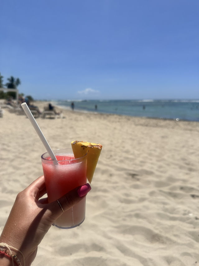 Emotions by Hodelpa Juan Dolio – A Great Beachfront Getaway