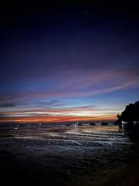🌅✨ Boracay Sunsets – Where the Sky Falls in Love with the Sea 🌴💛 