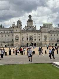 Exploring St. James’s Park and the Horse Guards: A Perfect London Walk