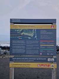 🌋 Reynisfjara Black Beach: Iceland's Dramatic Must-See! 🏖️⚠️