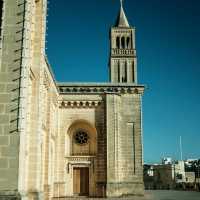 Malta’s Spiritual Heights – Churches and Cliffs ⛪🌊