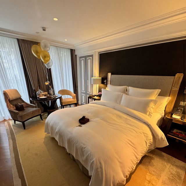 Hôtel de Crillon, A Rosewood Hotel Hôtel de Crillon, A Rosewood Hotel