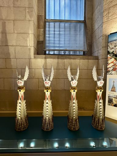 スペイン】2026年はガウディ没後100年。メインの塔が完成予定の年