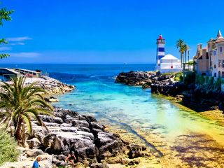Португалия  🇵🇹 🌴 Praia de Santo Marta: спокойный пляж с историческим колоритом🏖️