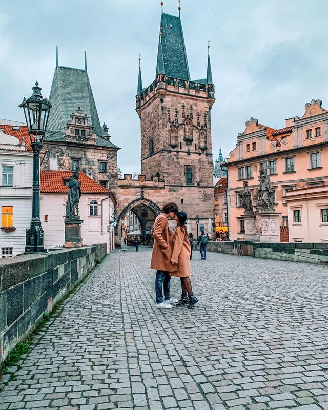 🇨🇿 15 things to do in Prague ❤️🛩️
(⬇️ Save for Later)