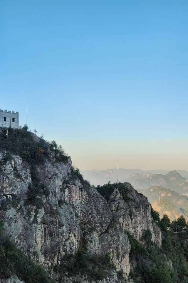 溫州小長城 | 東蒙山俯瞰甌江的絕美日落 溫州小長城 | 東蒙山俯瞰甌江的絕美日落