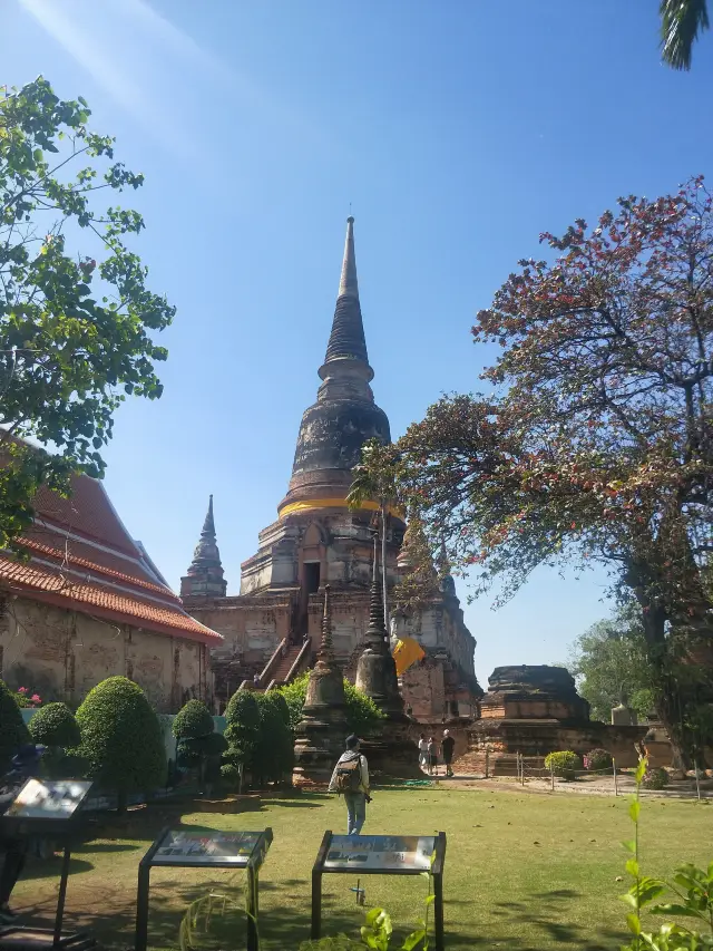 Wat Yai Chaimongkol