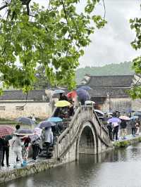 下雨天來宏村別有一番美麗景象｜黃山旅行