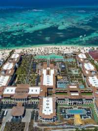 🌴🍹 Bávaro Bliss: Top Picks at Lopesan Costa Resort! 🏖️✨