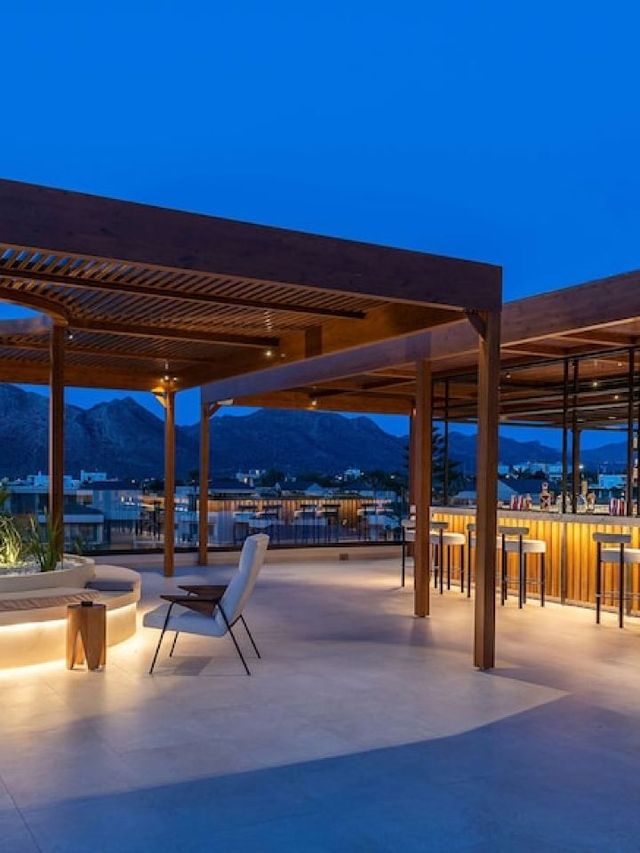 🌟 Chania's Hidden Gem: Isla Brown Resort! ✨