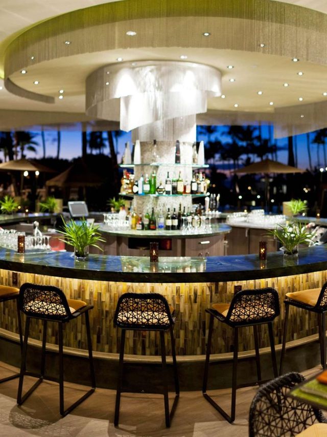 🌴 Maui Magic: Unwind at Fairmont Kea Lani 🏖️🍹