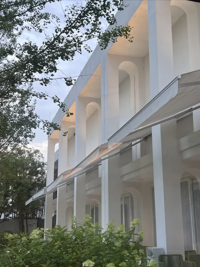 Hangzhou's most beautiful French restaurant - a white house by Xiang Lake.