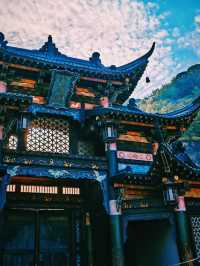 永康九瀑潭風景區以其獨特的自然美和深厚的文化底蘊聞名。