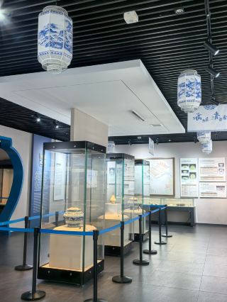 A must-see museum for Yuan dynasty blue and white porcelain lovers. 