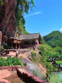 跨年要去樂山2日遊 嗨玩不重樣