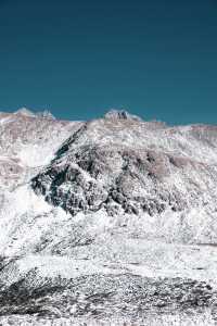 野馬海子徒步—遇見雪山下的藍冰湖泊