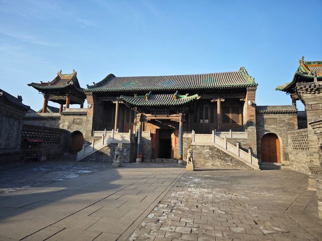 鬧市中的城市守護神