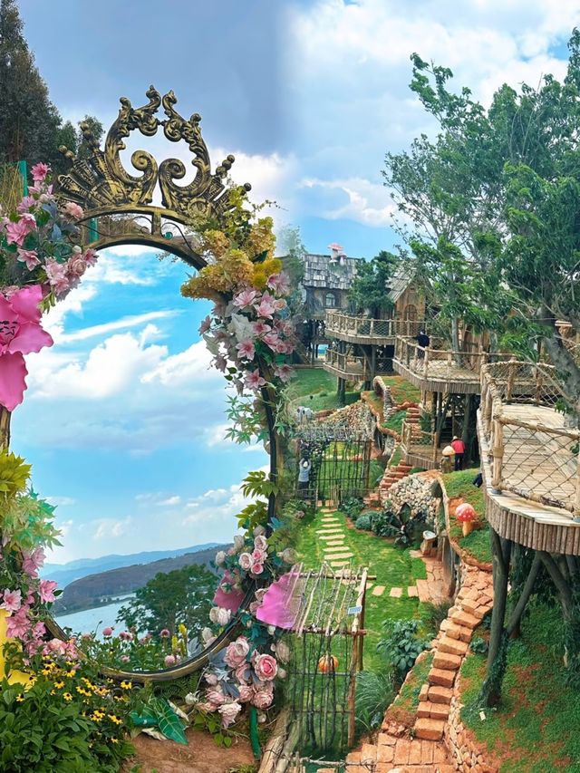 如歌的旅程來到大理一個超級美麗的全生態花園
