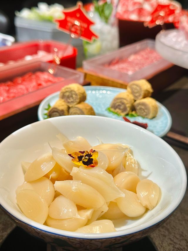 在蘇州聽着京劇吃銅爐火鍋太爽了！