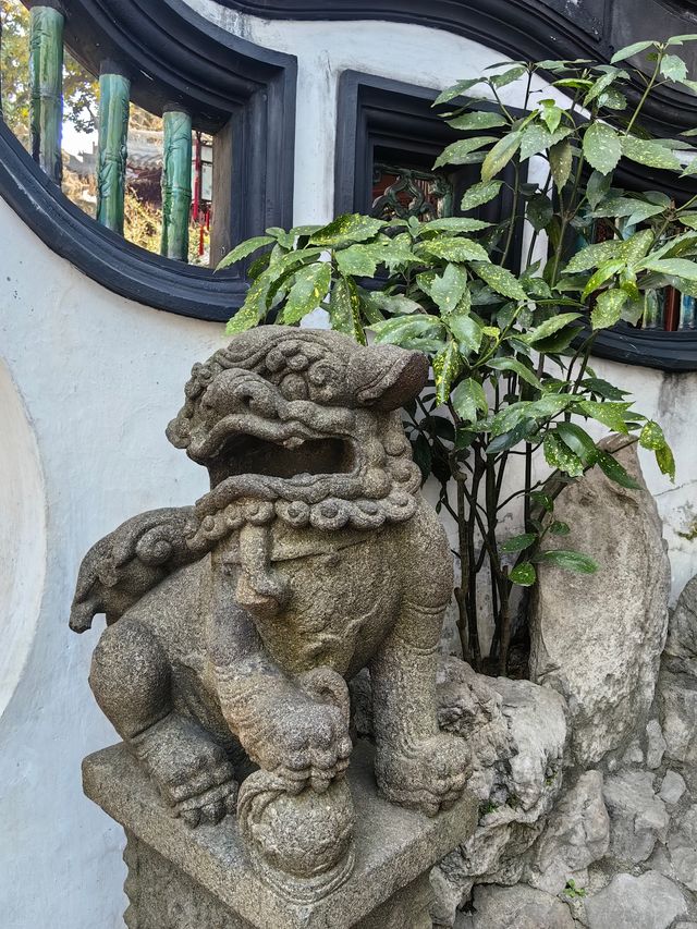 早春二月，展開上海三日遊