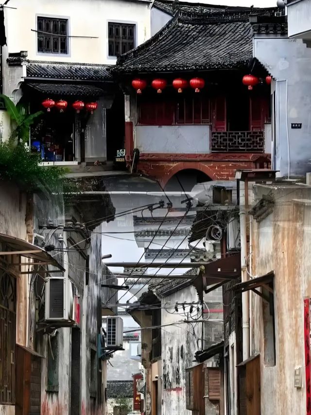 西溪南古村落，一個詩情畫意嘅地方。
