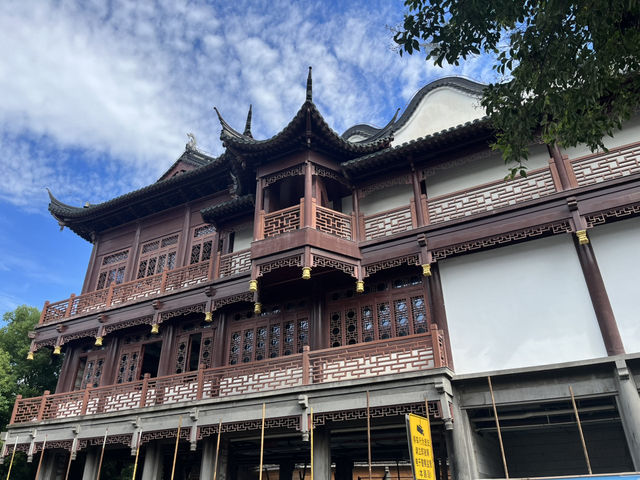 🌟上海豫園老街：穿越時空的尋寶之旅🎊