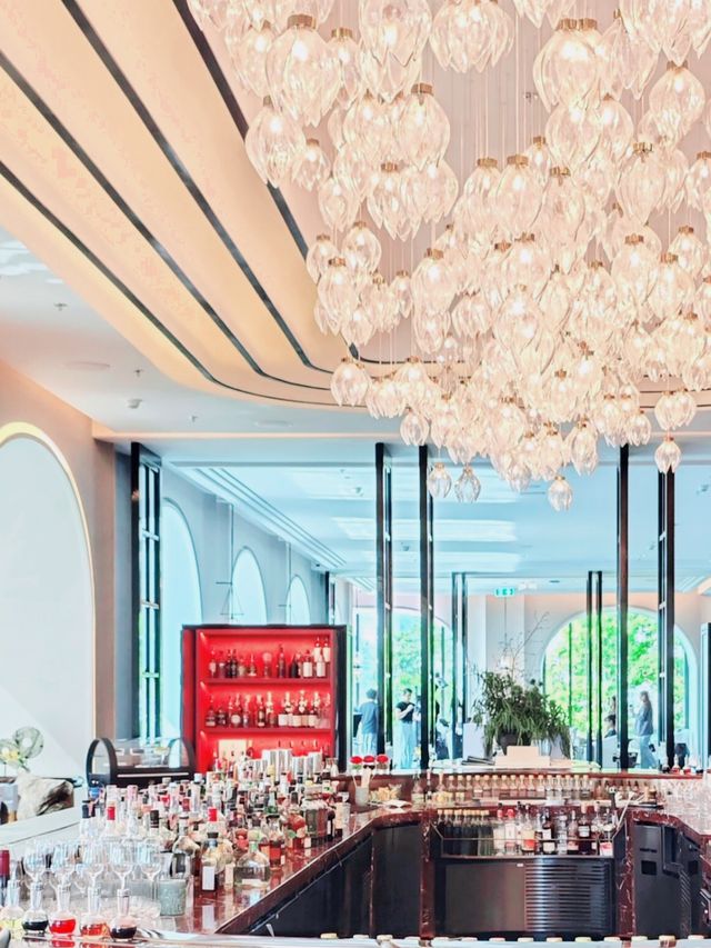 曼谷麗思卡爾頓酒店