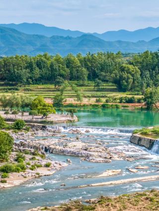 "Little Jiuzhai" near Wuhan: Free admission for water fun and fish catching!