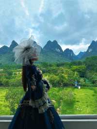遇龍河畔嘅避世城堡，將山水住成詩
