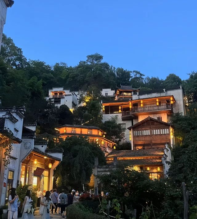 江西婺源篁嶺 | 避開人潮，闖入現實版曬秋人文畫卷！