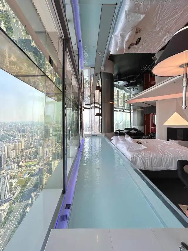 In Changsha!! Even introverts can enjoy pool freedom!!