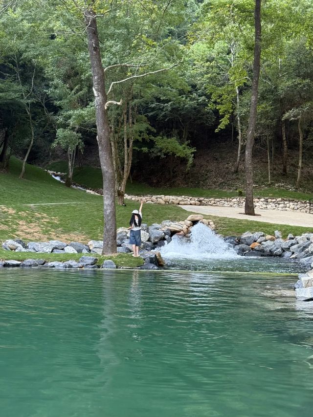 浙江人有自己嘅九寨溝……新開嘅玩水秘境……