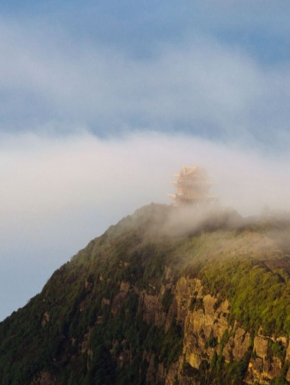 雲端仙境徒步指南 雲端仙境徒步指南