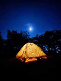 龍溪水庫邂逅一場盛大的寂靜輝煌，夜宿大雷山與星海共眠