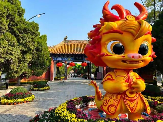開封深秋探秘!這份旅行攻略讓你一秒變“古都達人” 開封深秋探秘!這份旅行攻略讓你一秒變“古都達人”