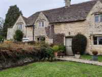 詩情畫意的拜伯里（bibury）