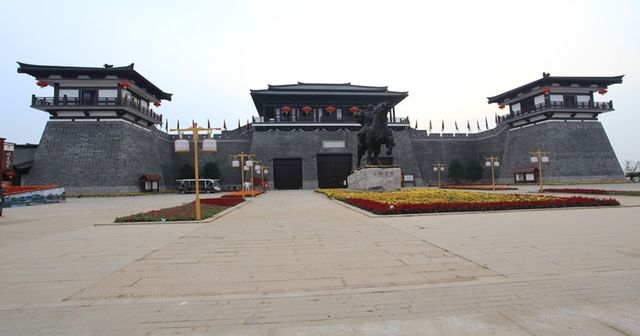 項王故里(The Ancestral Home of Xiang Wang),別稱為梧桐巷,位於江蘇 項王故里(The Ancestral Home of Xiang Wang),別稱為梧桐巷,位於江蘇