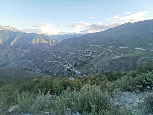 川西終極浪漫清單|將雪山、草原、星空都裝進夏天裡 川西終極浪漫清單|將雪山、草原、星空都裝進夏天裡