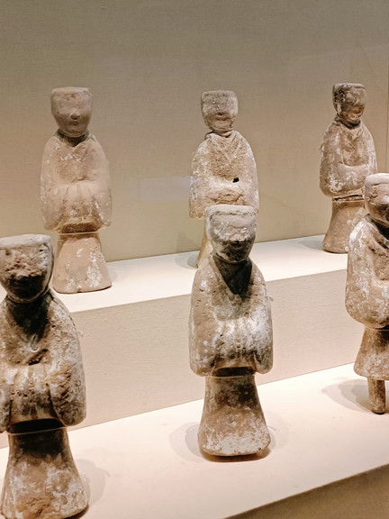 Explore the Hebei Museum for free! Get up close and personal with