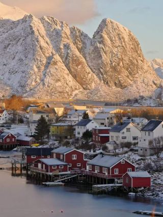Norway and Iceland 13 days: say goodbye to the touristy Nordic winter