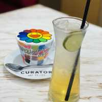 ☕️☕️CURATOR Art & Cafe