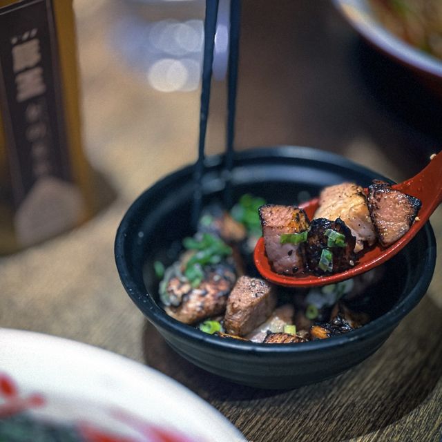 📍香港銅鑼灣｜豚王 · 長久出色拉麵！超濃拉麵湯底🍜