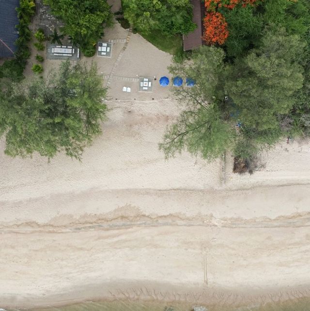 วิลล่าริมทะเล มีหาดส่วนตัว ที่ชะอำ 