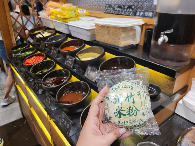 台灣火鍋吃到飽, 真係好飽