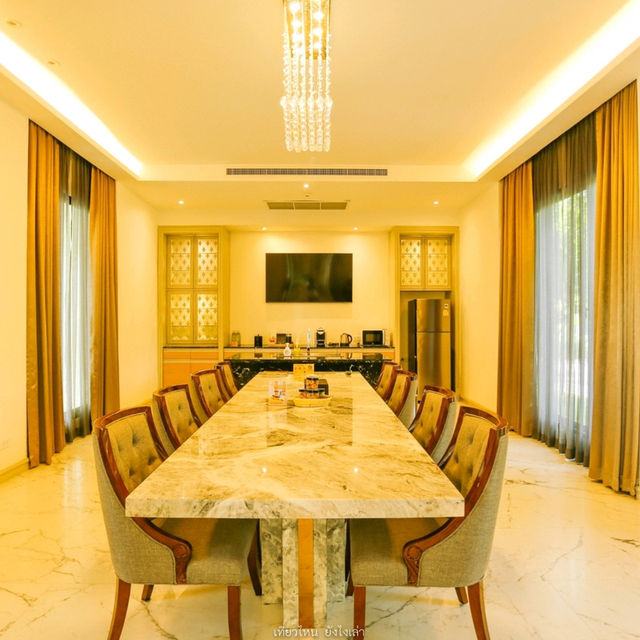 Phukalini Luxury Pool Villa & Onsen หัวหิน