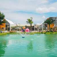 The Beach คาเฟกลางกรุง