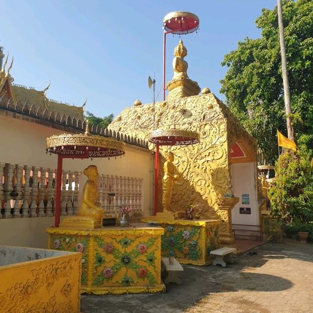 วัดพระธาตุจอมสัก