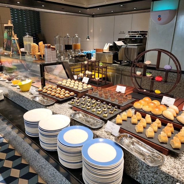 深圳國際會展中心皇冠假日酒店Staycation