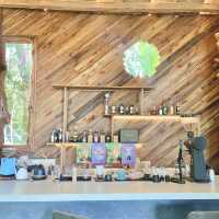 Made In Blue Cafe 