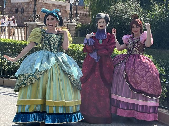 Disney Halloween Time 玩轉大街派對